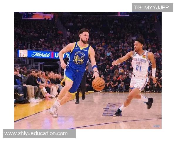 雷霆勇士西部决赛首战激战正酣谁能笑到最后引发球迷热议